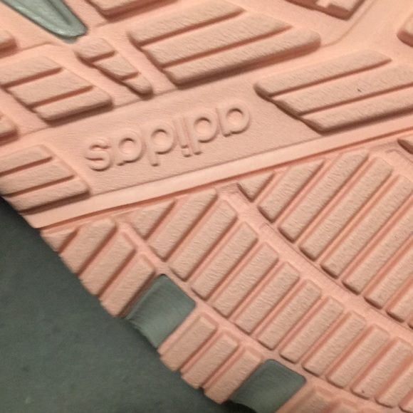 🌸Adidas Women’s Running Sneakers 🌸 - Picture 11 of 11